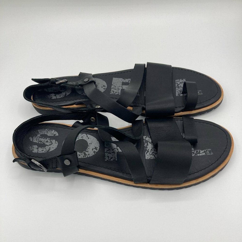 Sorel Ella Women’s 9.5 Black Leather Flat Sandals Criss Cross Straps Beach